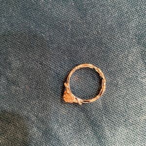 Rose gold ring